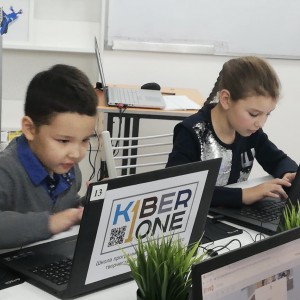KiberOne объявляет набор юных программистов в Усть-Каменогорске - КИБЕРшкола программирования для детей, компьютерные курсы для школьников, начинающих и подростков - KIBERone г. Москва